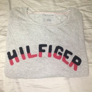 Tommy Hilfiger Logo Sweatshirt
